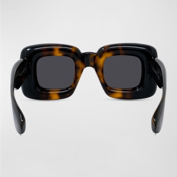 Loewe
Fashion Show Inflated Acetate Square sunglasses
0324 - Picture 5 of 5